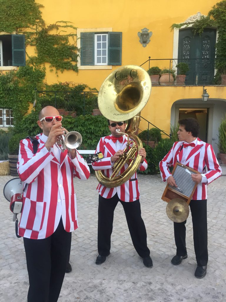 Dixieland music band played